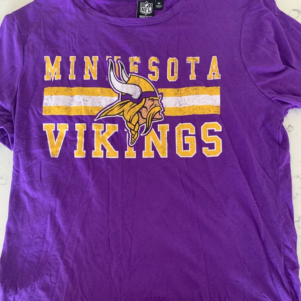 Minnesota Vikings Short Sleeve NFL Tee